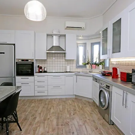 וילה Chroussa Chrousa